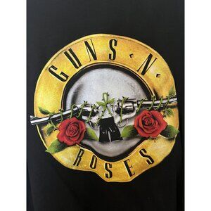 Guns N Roses Black 2XL Concert Tour Tshirt EUC